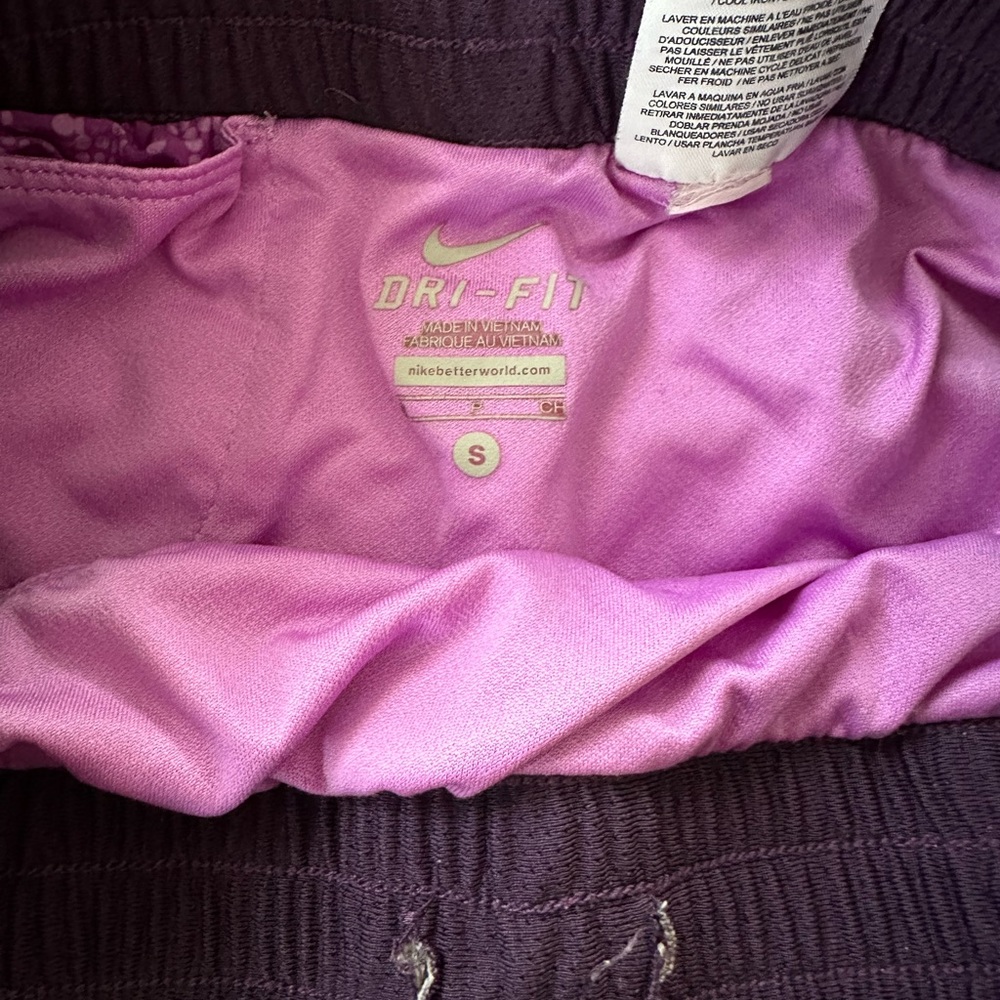 Purple Nike running shorts - Picture 5 of 5